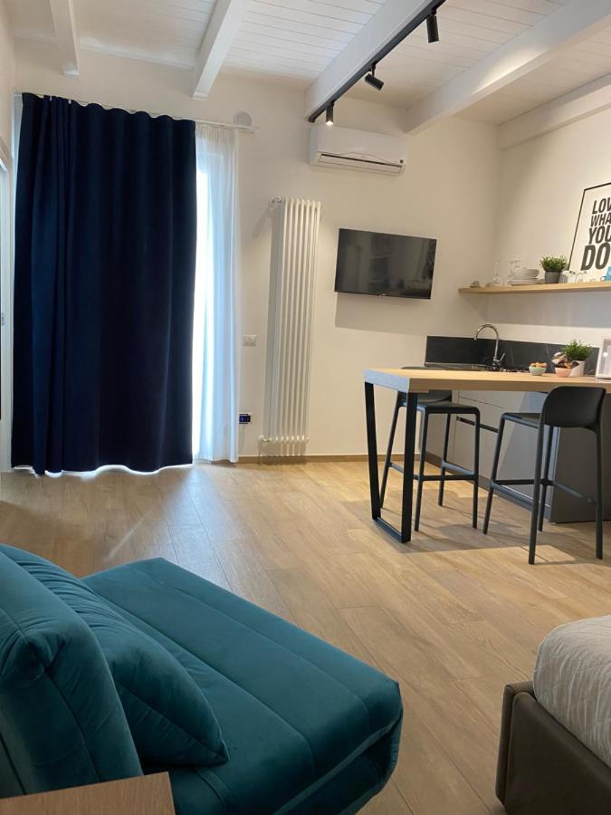 Run House 07 Rooms & Apartments Cassano delle Murge Eksteriør billede